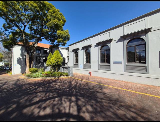 489M² OFFICE TO LET IN SANDTON CENTRAL